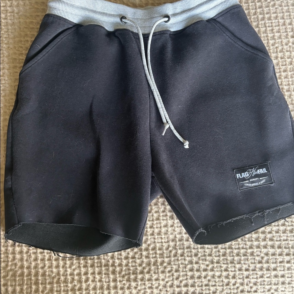 Flag Nor Fail Men’s Shorts Size Small